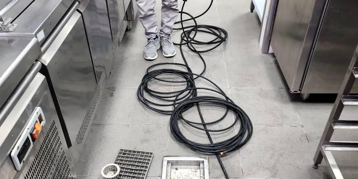 BMS drain cleaning site work before selecting hydro jetting or cable cleaning method BMS drain cleaning site work before selecting hydro jetting or cable cleaning method